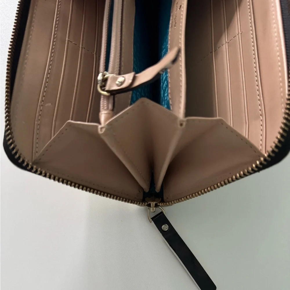 Kate Spade Black and Cream Striped Wallet